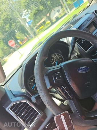2016 Ford F-150 XLT Crew Cab Short Bed – miniatura 18