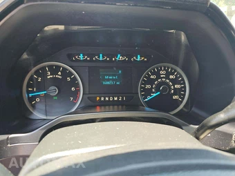 2016 Ford F-150 XLT Crew Cab Short Bed – miniatura 6