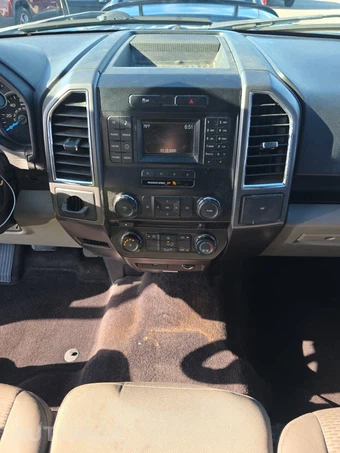 2016 Ford F-150 XLT Crew Cab Short Bed – miniatura 11