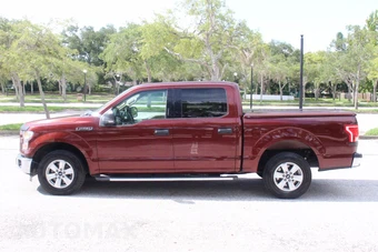 2016 Ford F-150 XLT Crew Cab Short Bed - miniatura 2