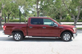 2016 Ford F-150 XLT Crew Cab Short Bed - miniatura 6