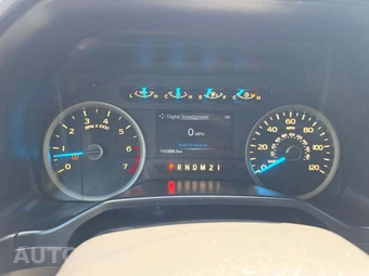 2016 Ford F-150 XLT Crew Cab Short Bed - miniatura 9