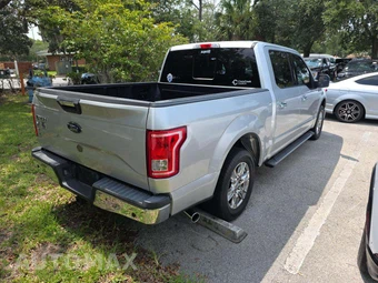 2016 Ford F-150 XLT Crew Cab Short Bed - miniatura 3