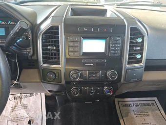 2016 Ford F-150 XLT Crew Cab Short Bed – miniatura 17