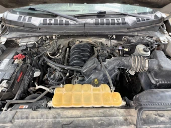 2016 Ford F-150 XLT Crew Cab Short Bed - miniatura 18