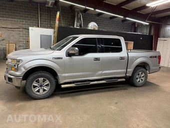 2016 Ford F-150 XLT Crew Cab Short Bed - miniatura 2