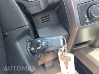 2016 Ford F-150 XLT Crew Cab Short Bed - miniatura 5