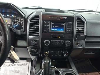 2016 Ford F-150 XLT Crew Cab Short Bed - miniatura 10