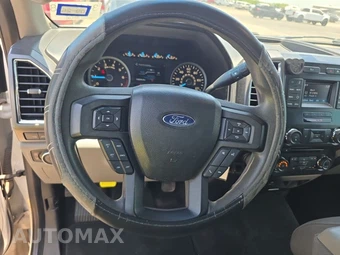 2016 Ford F-150 XLT Extended Cab Medium Bed w/Rear Doors – miniatura 10