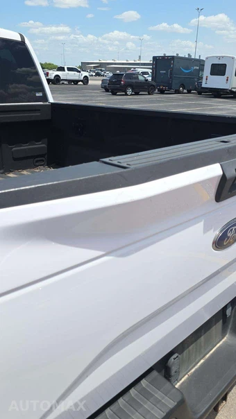 2016 Ford F-150 XLT Extended Cab Medium Bed w/Rear Doors – miniatura 28