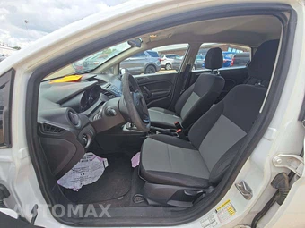 2016 Ford Fiesta S Sedan - miniatura 3
