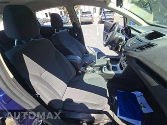 2016 Ford Fiesta SE Hatchback - miniatura 15