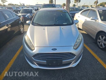 2016 Ford Fiesta SE Hatchback – miniatura 2