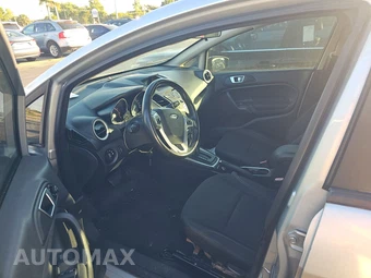 2016 Ford Fiesta SE Hatchback – miniatura 7