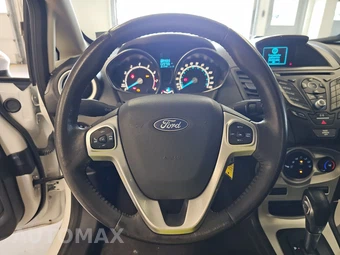 2016 Ford Fiesta SE Sedan - miniatura 10