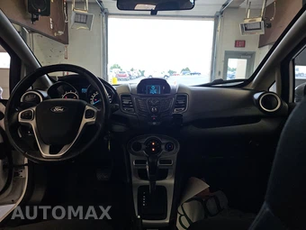 2016 Ford Fiesta SE Sedan - miniatura 11