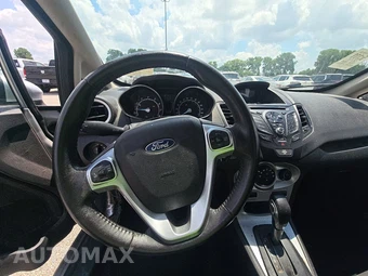 2016 Ford Fiesta SE Sedan – miniatura 11