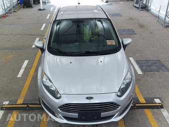 2016 Ford Fiesta SE Sedan – miniatura 2