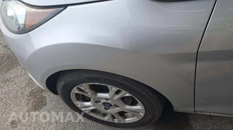 2016 Ford Fiesta SE Sedan – miniatura 26