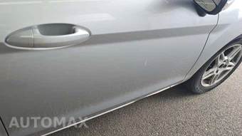 2016 Ford Fiesta SE Sedan – miniatura 31