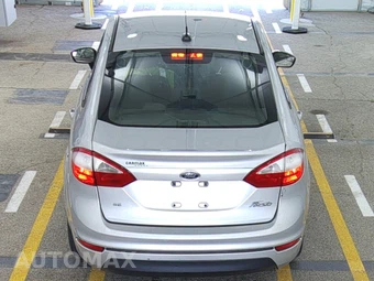2016 Ford Fiesta SE Sedan – miniatura 5
