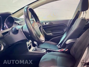 2016 Ford Fiesta SE Sedan - miniatura 6