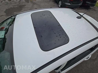 2016 Ford Fiesta SE Sedan - miniatura 12