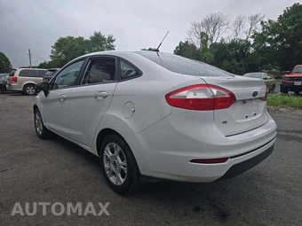 2016 Ford Fiesta SE Sedan - miniatura 2
