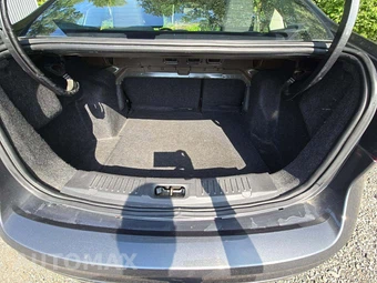 2016 Ford Fiesta SE Sedan - miniatura 14
