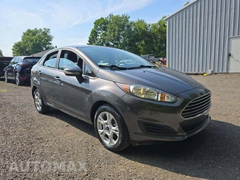 2016 Ford Fiesta SE Sedan - miniatura 4
