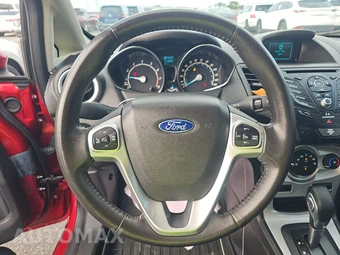 2016 Ford Fiesta SE Sedan – miniatura 10