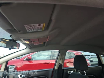 2016 Ford Fiesta SE Sedan – miniatura 17