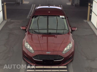 2016 Ford Fiesta SE Sedan – miniatura 2