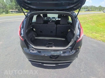 2016 Ford Fiesta ST Hatchback – miniatura 14