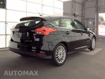 2016 Ford Focus Electric Hatchback – miniatura 5