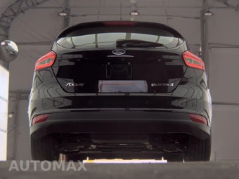 2016 Ford Focus Electric Hatchback – miniatura 7