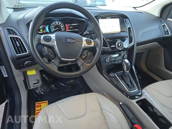 2016 Ford Focus Electric Hatchback - miniatura 44