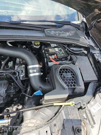 2016 Ford Focus RS Hatchback - miniatura 26