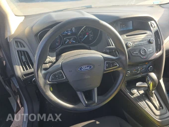 2016 Ford Focus S Sedan – miniatura 10