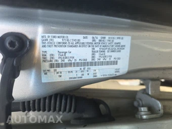 2016 Ford Focus S Sedan – miniatura 14