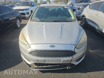 2016 Ford Focus S Sedan – miniatura 2