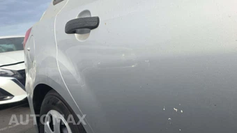2016 Ford Focus S Sedan – miniatura 24