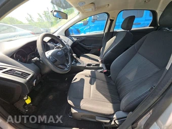 2016 Ford Focus S Sedan – miniatura 22