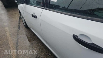 2016 Ford Focus S Sedan – miniatura 19