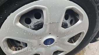 2016 Ford Focus S Sedan – miniatura 21