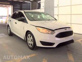 2016 Ford Focus S Sedan – miniatura 3