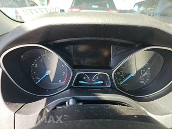 2016 Ford Focus SE – miniatura 12