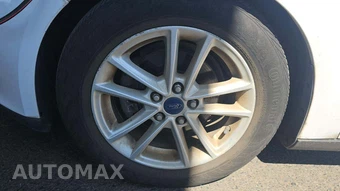 2016 Ford Focus SE – miniatura 36