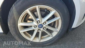 2016 Ford Focus SE – miniatura 38