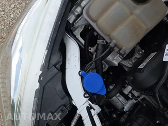 2016 Ford Focus SE Hatchback - miniatura 23